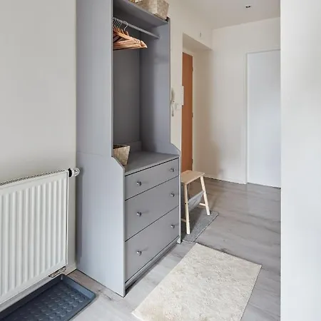 Cozy Attic Flat In Michle By Days *