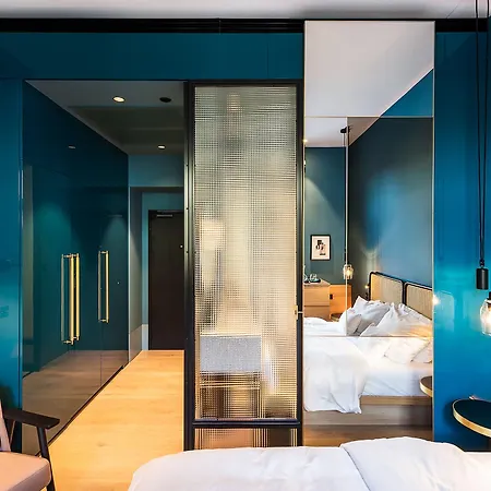 Hotell Maximilian 4*