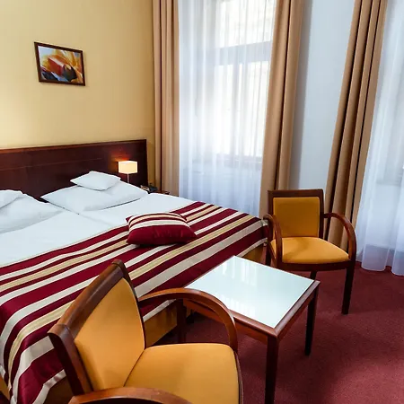 Hotel Petr 3*