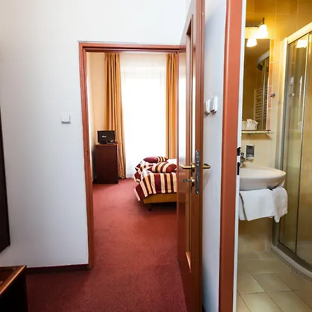 Petr Hotel 3*