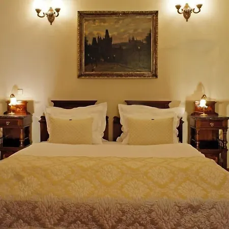 Grand Hotel