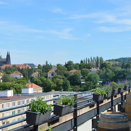 Hotell Vienna House By Wyndham Diplomat 4*