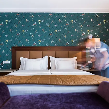 Szálloda Esplanade 5*