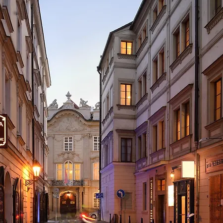 The Charles Hotell