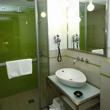 Hotel Pure White 4*
