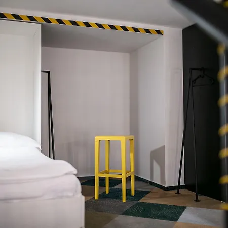 Meetme23 Hotel