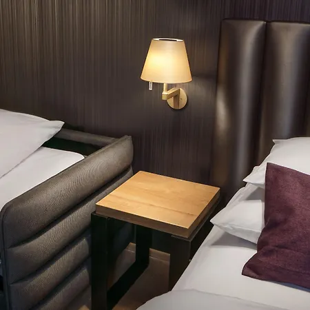 Moods Charles Bridge Hotel
