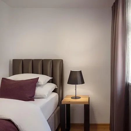 Moods Charles Bridge Hotel Prague