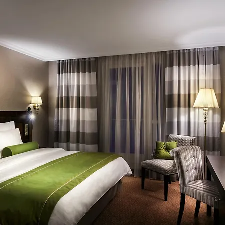 Szálloda Cosmopolitan 5*