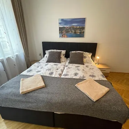 Apartment Agnes - Romance In Ii.