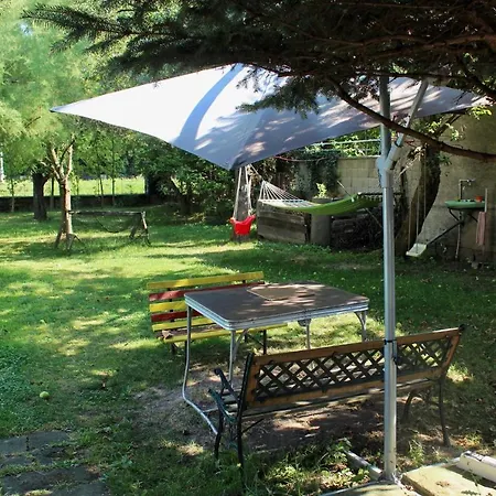 Old Summer House With Renovated Bathroom *