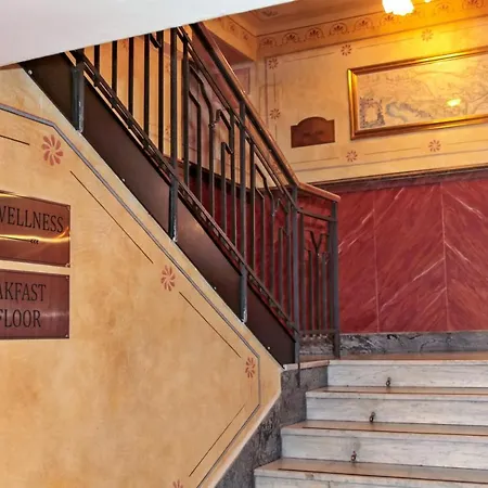Hotell Meteor Plaza