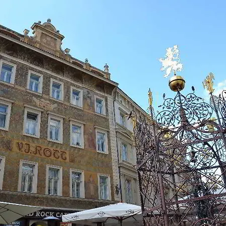 Rott Hotel