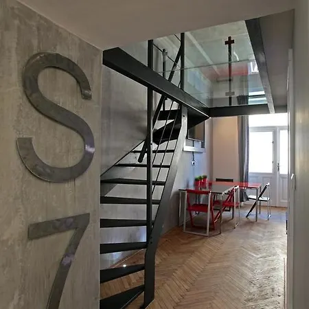 House - The Modern Flat Apartment