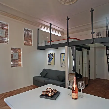 House - The Modern Flat Prague