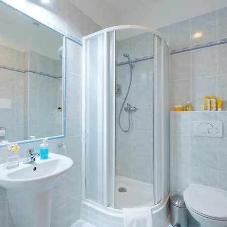 Libero 3* Prague