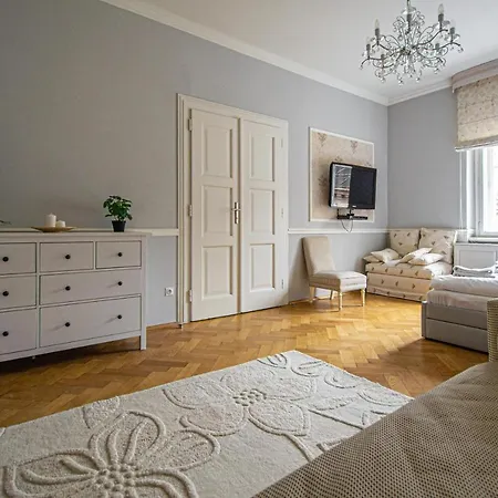 Luxury 150m2 On Wencelas Square With Private Garage Apartment Prague