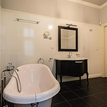 Apartment Luxury 150m2 On Wencelas Square With Private Garage *