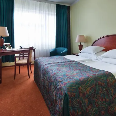 Hotel Rezidence Emmy 4*
