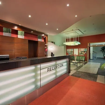 Rezidence Emmy Hotel 4*