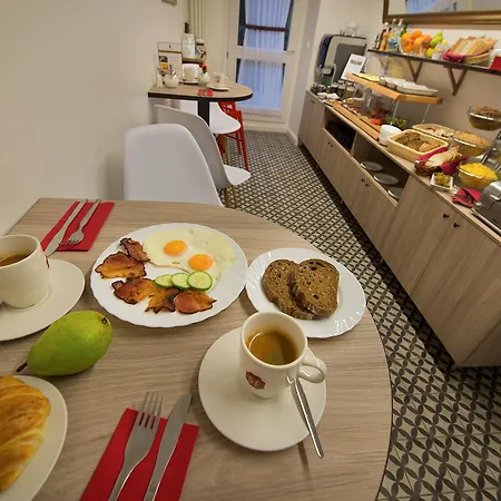 Hotel Suite Home Prague Hotel apartamentowy 4*