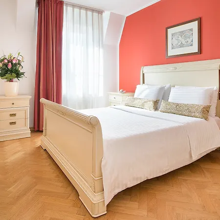 Hotel apartamentowy Hotel Suite Home Prague Praga