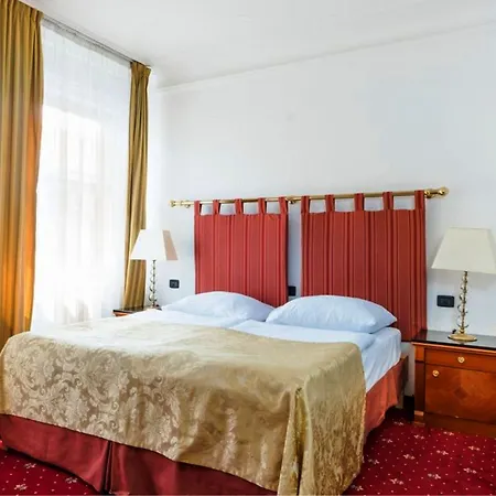Hotel Bologna 4*