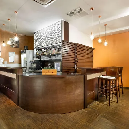 布拉格市克拉丽奥酒店 酒店