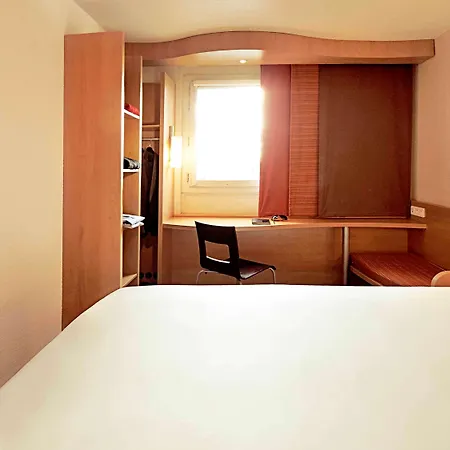 Ibis Old Town Hotel