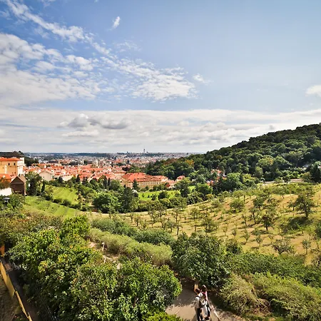 Отель Questenberg 4*