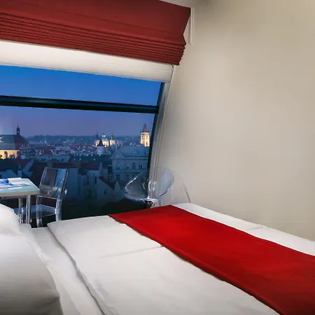 Metropol Design Old Town Szálloda