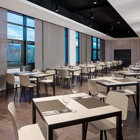 Clarion Congress Hotel 4*
