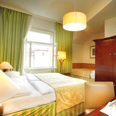 Hotel Brixen 3*