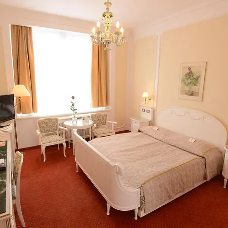 Hotel Ambassador Zlata Husa Prague