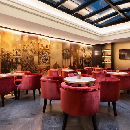 Hotel Aurea Legends By Eurostars Company Praag