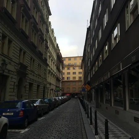 Benediktska * Praga