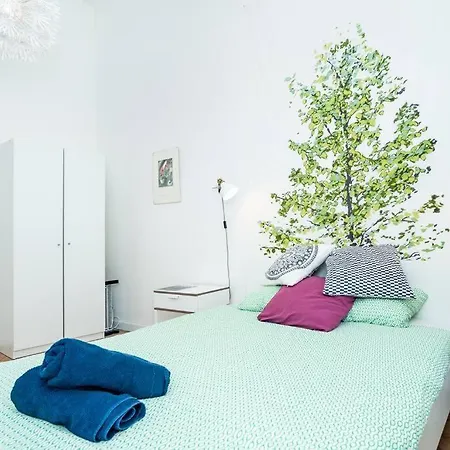 Bright, Spacious In The Historic Centre *