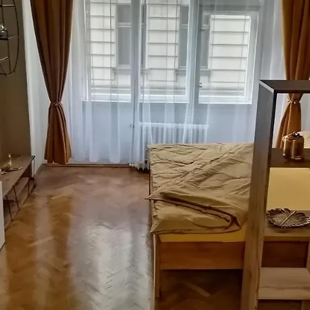 Jakubska 676 Apartment *