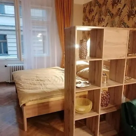 Jakubska 676