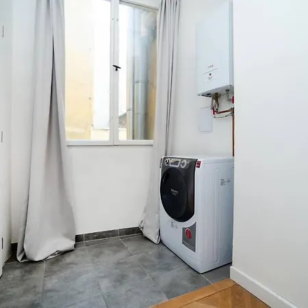 Bright, Spacious In The Historic Centre Apartment
