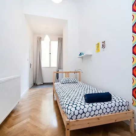 Apartment Bright, Spacious In The Historic Centre Prague
