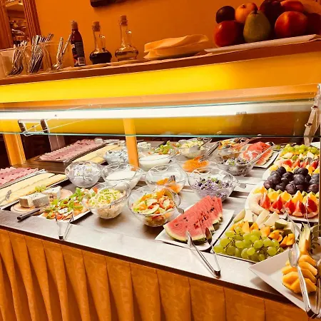 Askania Hotel