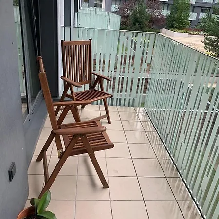 Garden Tower S Balkonem, Garaz Apartament
