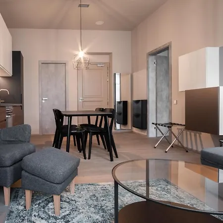 Rimska 14 Apart-hotel 4*