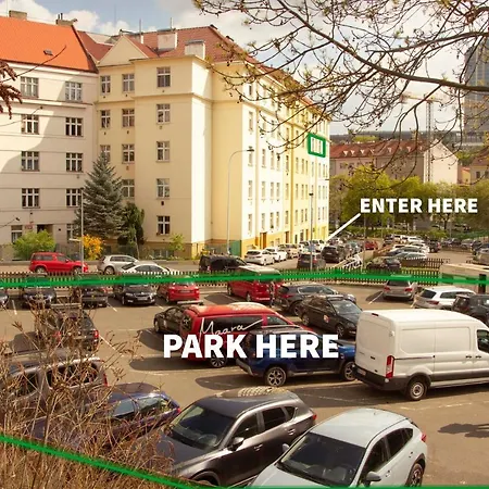 Double King Size Sunny In Castle Area Prague