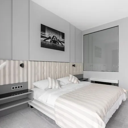 Port Karolina Luxury * Prague