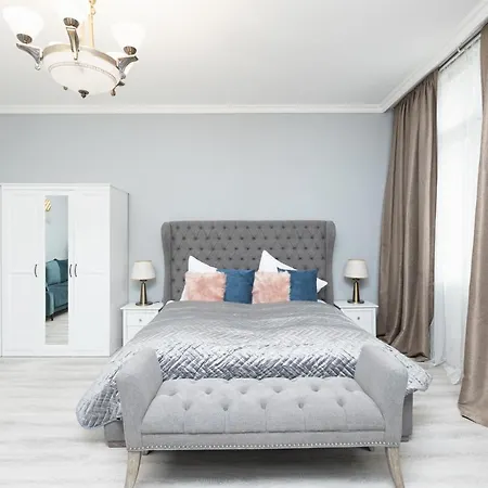 Luxury 150m2 On Wencelas Square With Private Garage Apartment