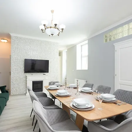Apartment Luxury 150m2 On Wencelas Square With Private Garage Prague