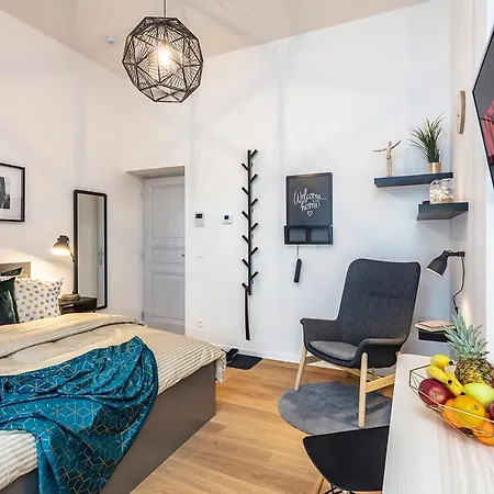 A - Lesser Town Apartman *