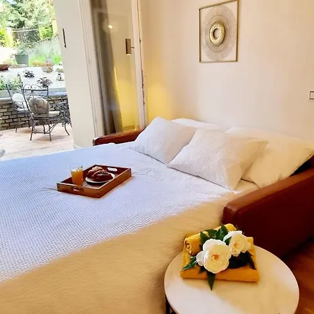 Amazing Flat With Garden, Vinohrady Near Center Apartment Prague
